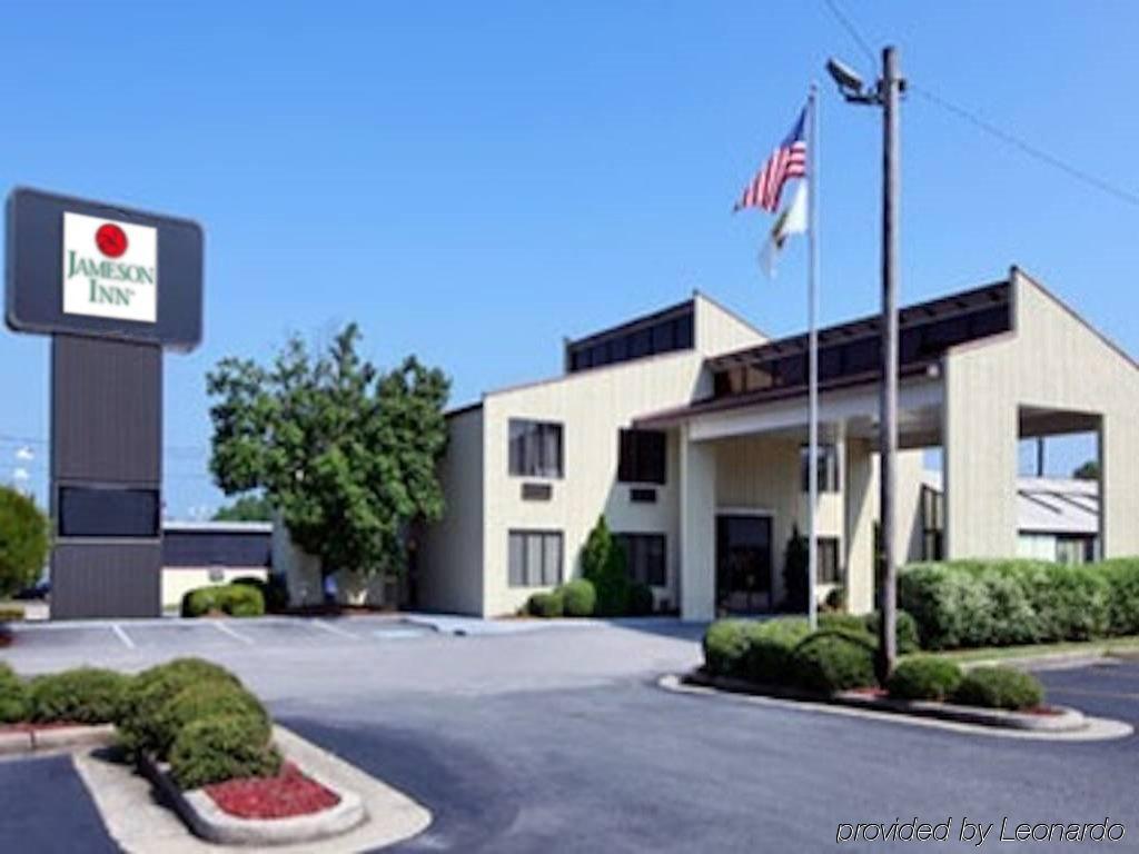 Red Roof Inn & Suites Monroe, Nc Екстериор снимка