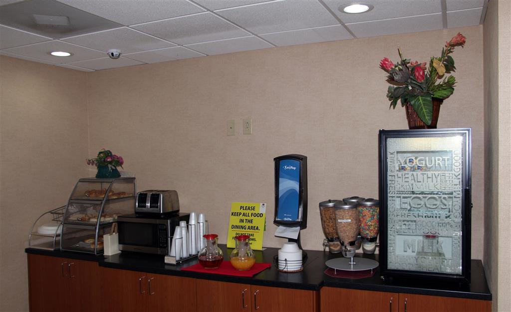 Red Roof Inn & Suites Monroe, Nc Ресторант снимка