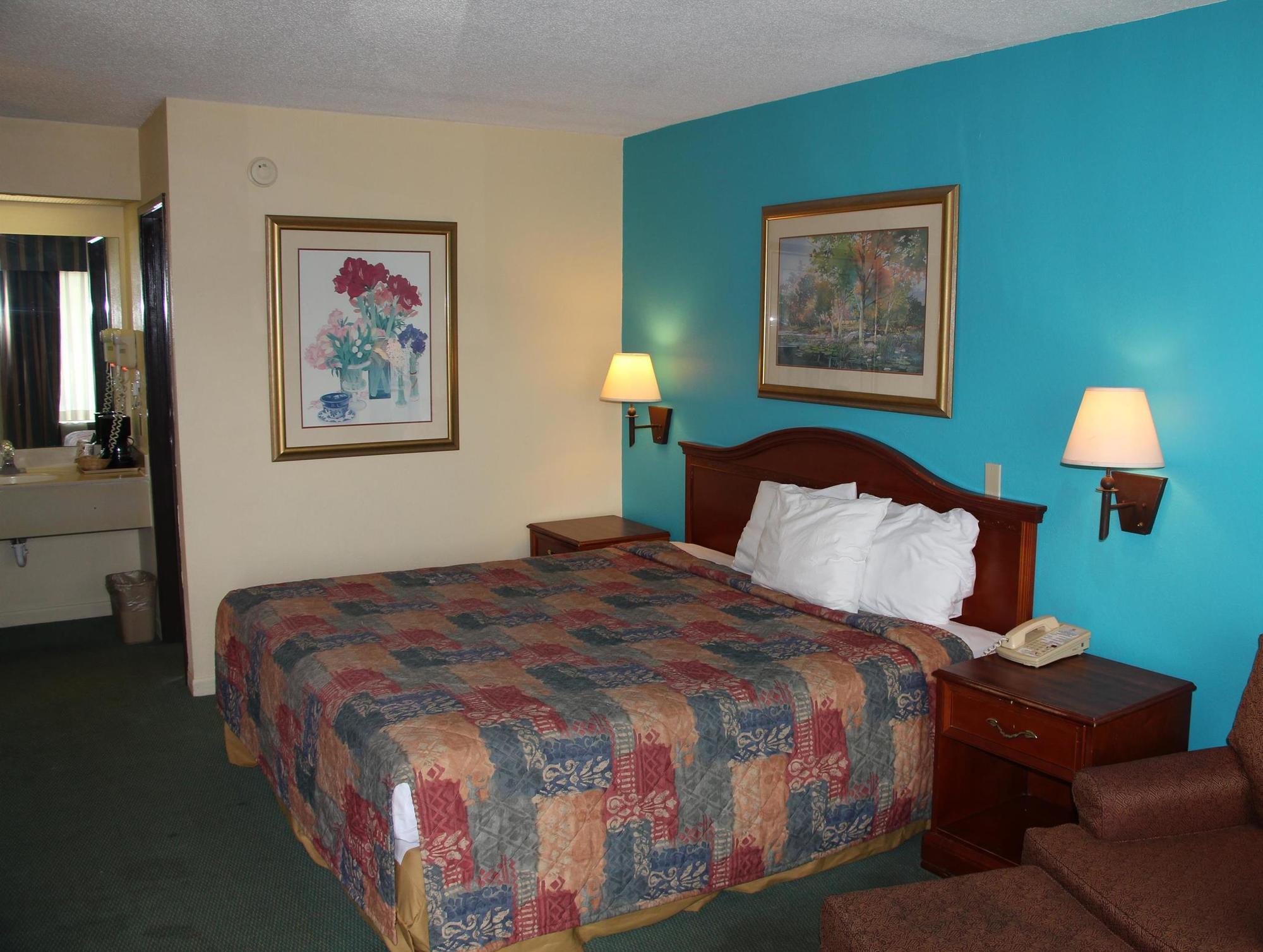 Red Roof Inn & Suites Monroe, Nc Екстериор снимка